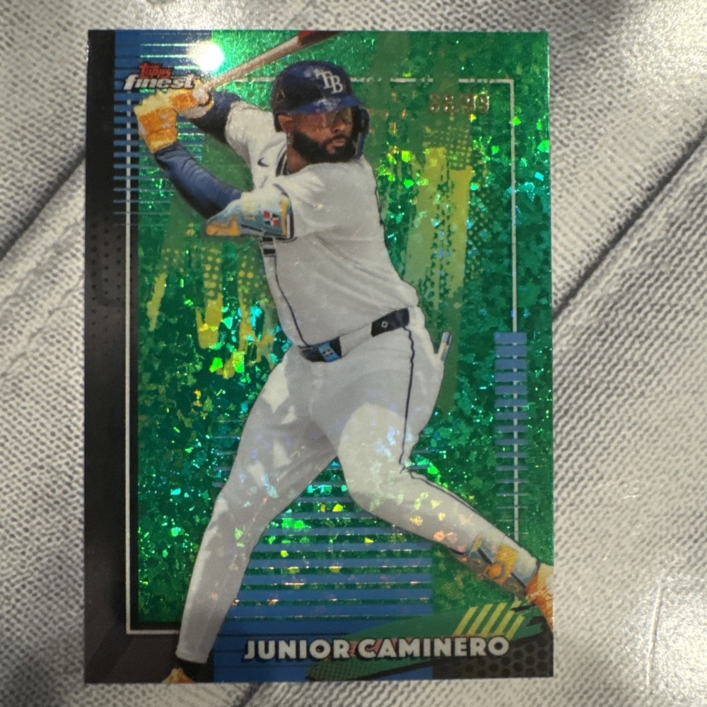 2026 Topps Finest Junior Caminero #47 Green Mini Diamond /99 Rays